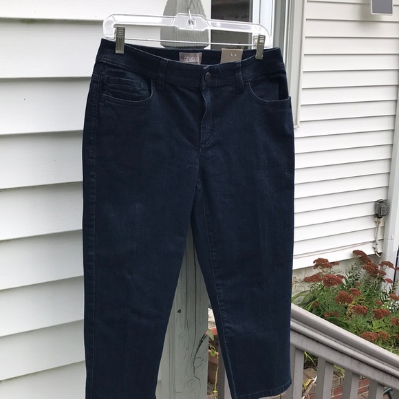 Chico’s Premium Denim Capri Crop Size O NWT - Picture 1 of 7